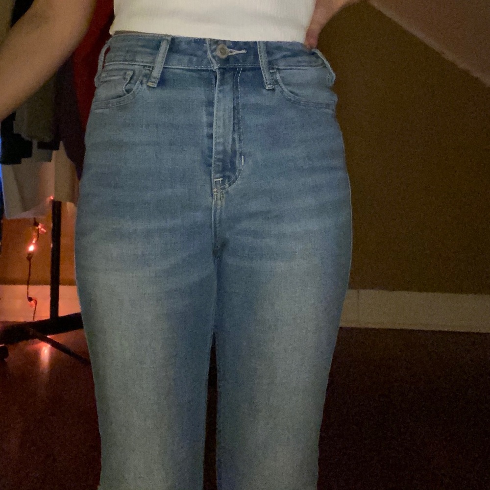 Hollister high wasted jeans